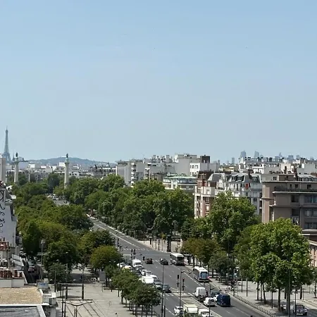 Appartement In The Sky Of Paris