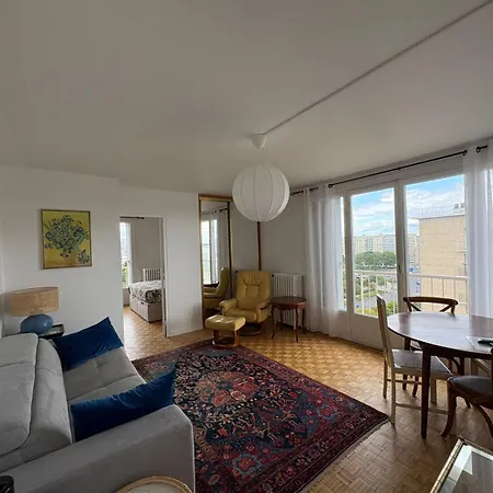 In The Sky Of Appartement