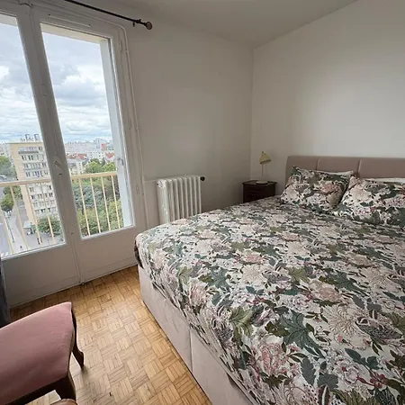 Appartement In The Sky Of